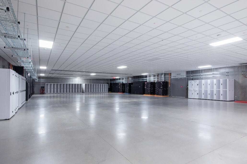 Birmingham HPC-capable data hall interior